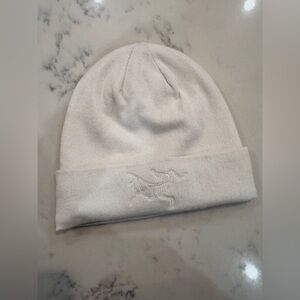 Sold Arc’teryx’s EMBROIDERED TOQUE